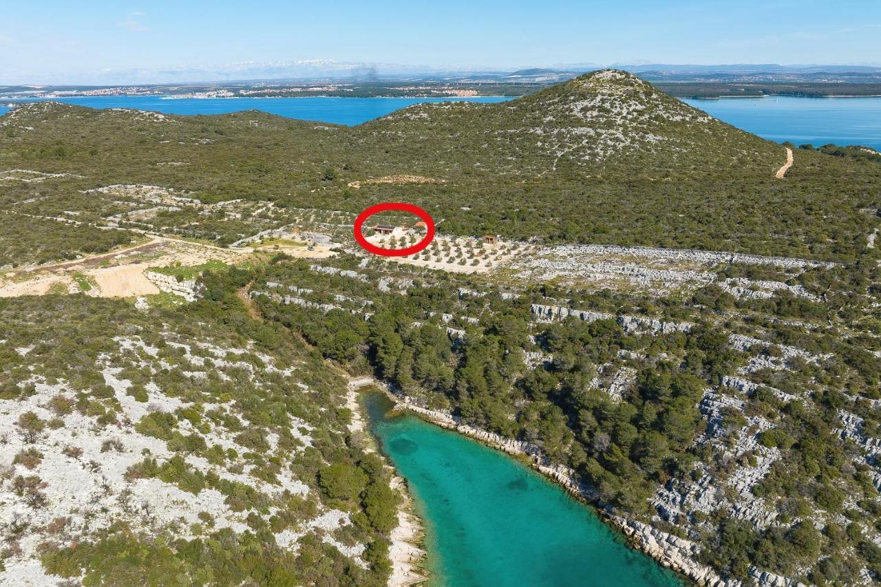 Holiday home Secluded Fisherman's Cove Triluke, Pasman - 20973 *